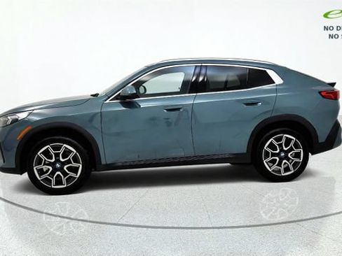 Used 2026 BMW X2 xDrive28i AWD/4WD image 5