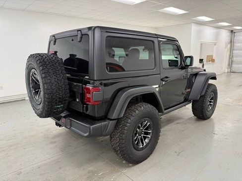 New 2025 Jeep Wrangler Rubicon w/ Xtreme 35 Tire Package image 6