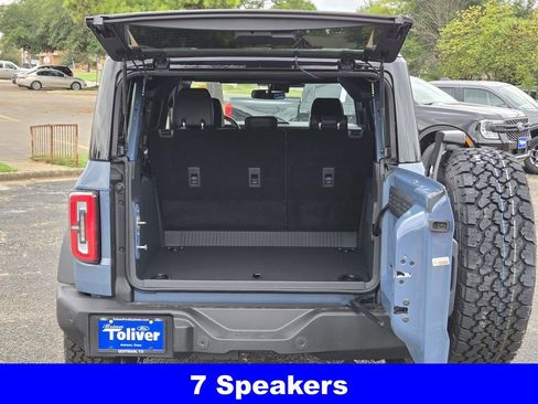 New 2025 Ford Bronco Outer Banks image 9