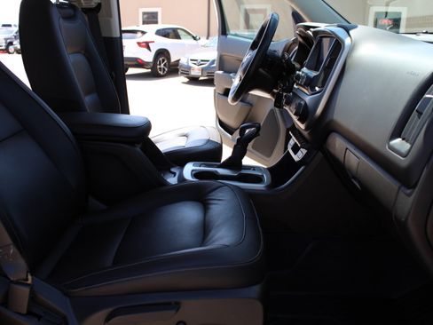 Used 2022 Chevrolet Colorado ZR2 image 33