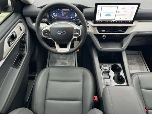 New 2026 Ford Explorer Active w/ Active Comfort Package image 23