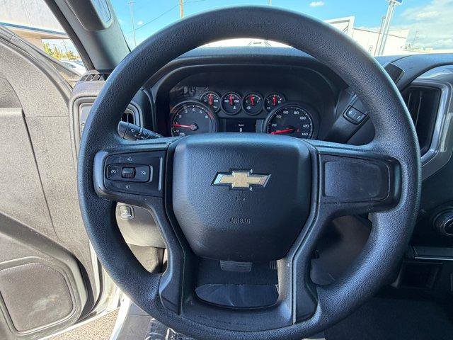 Used 2019 Chevrolet Silverado 1500 Custom w/ Infotainment Package RWD image 19