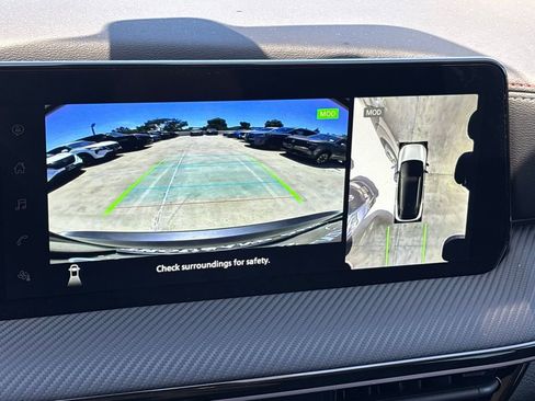 New 2025 Nissan Kicks SR image 11