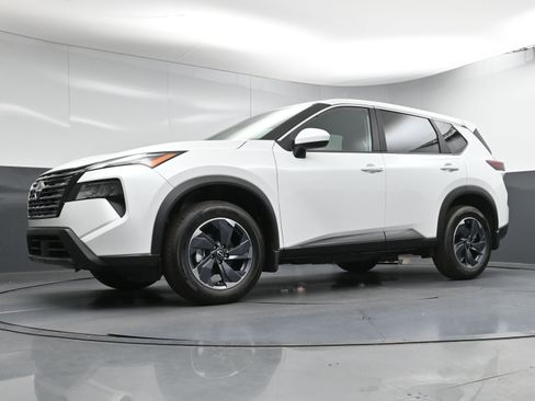 New 2026 Nissan Rogue SV image 22