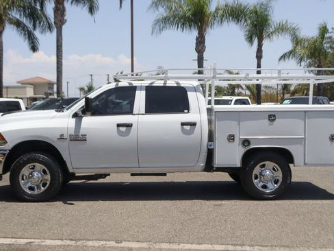 Used 2017 RAM 3500 Tradesman w/ Chrome Appearance Group AWD/4WD image 5