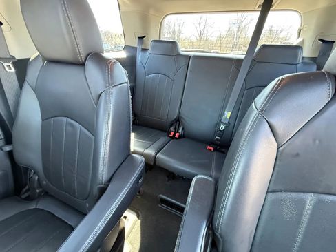 Used 2016 GMC Acadia Denali image 13