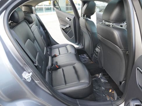 Used 2015 Mercedes-Benz GLA 250 4MATIC image 12