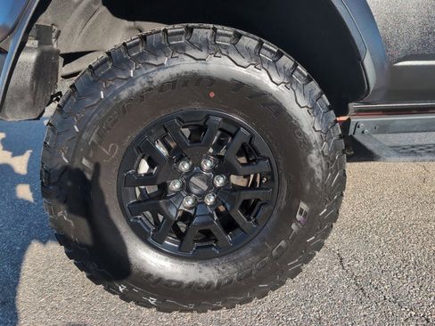 Used 2022 Ford Bronco Raptor image 28