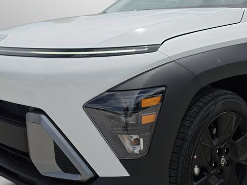 New 2027 Hyundai Kona SEL Sport FWD image 13