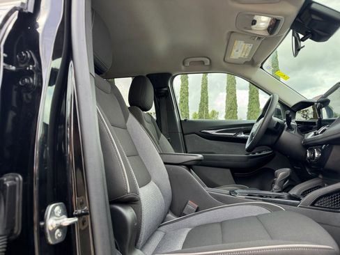 Used 2024 Chevrolet TrailBlazer LT FWD image 19