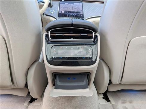 Certified 2023 Mercedes-Benz EQS 450+ 4MATIC Sedan image 18