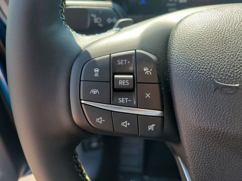 New 2025 Ford Maverick Lobo image 25