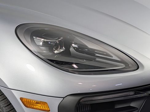 New 2026 Porsche Macan GTS AWD/4WD image 15