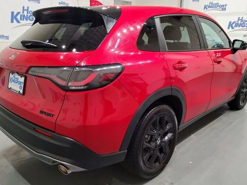 Used 2024 Honda HR-V Sport image 3