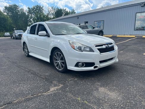 Used 2013 Subaru Legacy 2.5i Sport AWD/4WD image 3