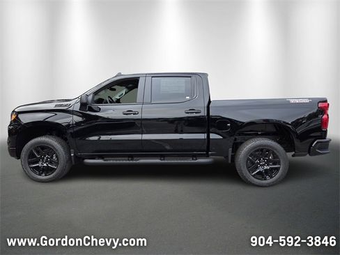 New 2026 Chevrolet Silverado 1500 Custom Trail Boss w/ Turbomax Blackout Package image 2