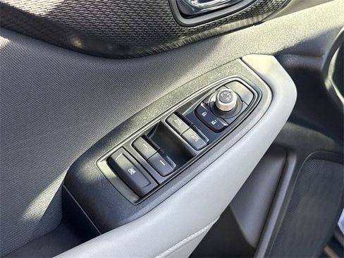 Certified 2025 Subaru Outback Premium image 26