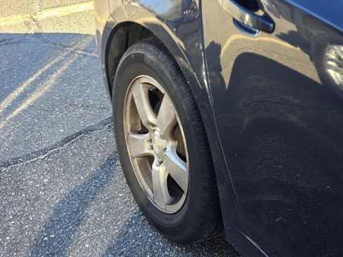 Used 2014 Chevrolet Cruze LT image 12