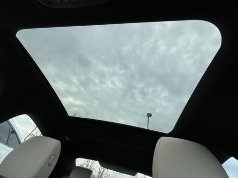 Used 2023 Mercedes-Benz CLA 250 image 27