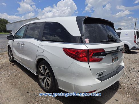 Certified 2023 Honda Odyssey Touring image 8