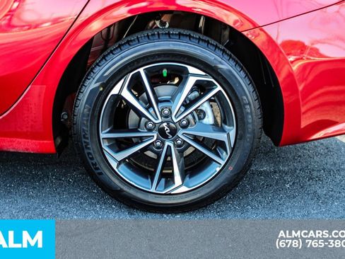 Used 2024 Kia Forte LXS image 15