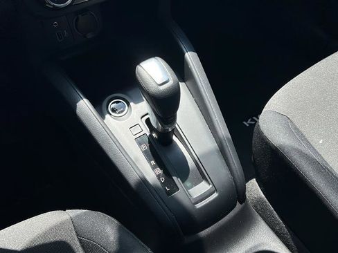 Certified 2025 Nissan Kicks Play S FWD image 24