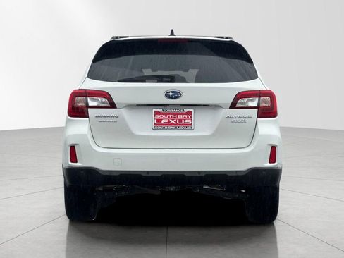 Used 2017 Subaru Outback 2.5i Touring image 5