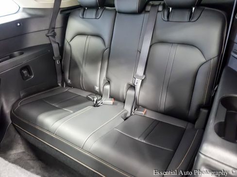 Used 2024 MAZDA CX-90 3.3 Turbo w/ Premium Package image 12