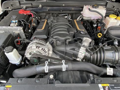 Used 2022 Jeep Wrangler Unlimited Rubicon w/ Xtreme Recon 35" Tire Package image 36