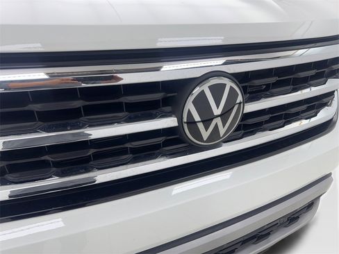 Used 2023 Volkswagen Atlas SE w/ Panoramic Sunroof Package image 20
