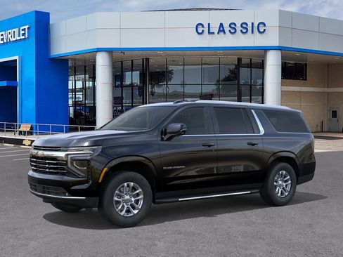 New 2026 Chevrolet Suburban LT image 2