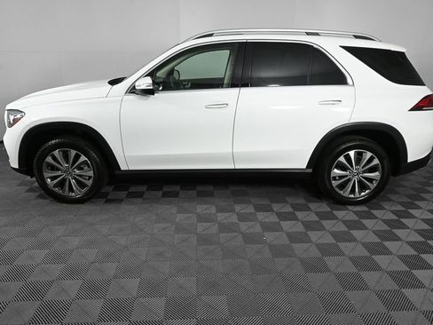 Used 2020 Mercedes-Benz GLE 350 4MATIC image 3