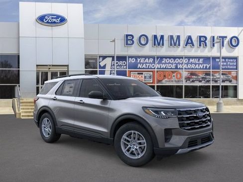 New 2026 Ford Explorer Active AWD/4WD image 7