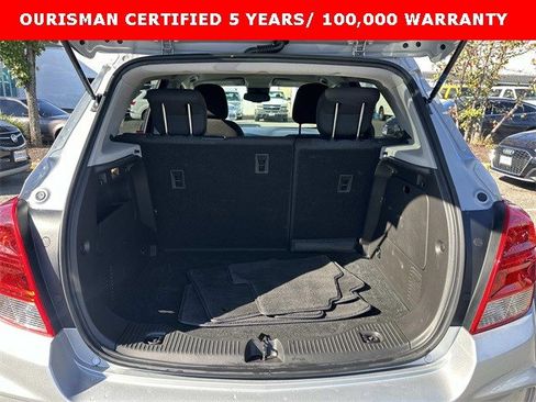 Certified 2022 Chevrolet Trax LS w/ Tint and Cruise Package image 11