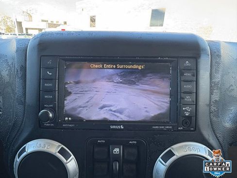 Used 2018 Jeep Wrangler Unlimited Rubicon image 28