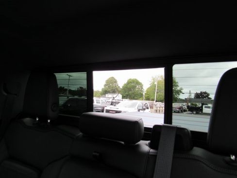 Used 2022 GMC Sierra 2500 Denali image 32