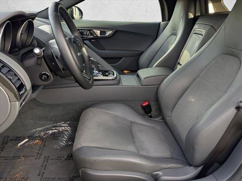 Used 2014 Jaguar F-TYPE V6 image 16