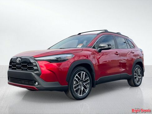 Certified 2026 Toyota Corolla Cross XLE w/ Convenience Package FWD image 2