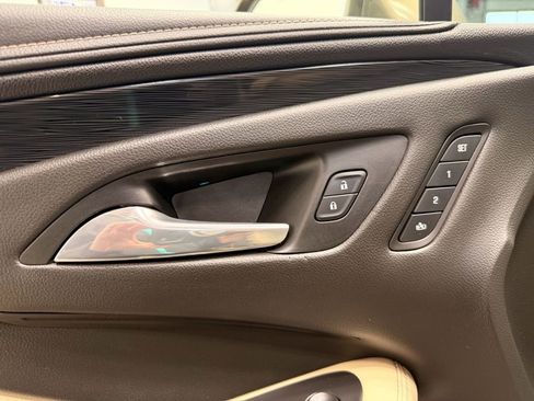 Used 2017 Buick Envision Premium image 22