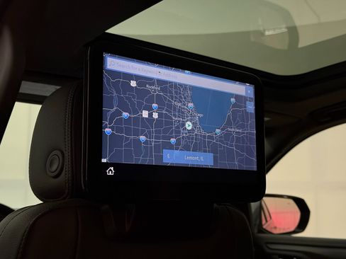 Used 2021 GMC Yukon Denali w/ Denali Premium Package image 25