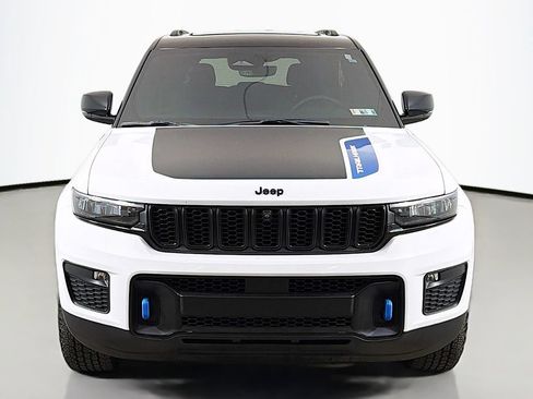 Used 2023 Jeep Grand Cherokee Trailhawk AWD/4WD image 16