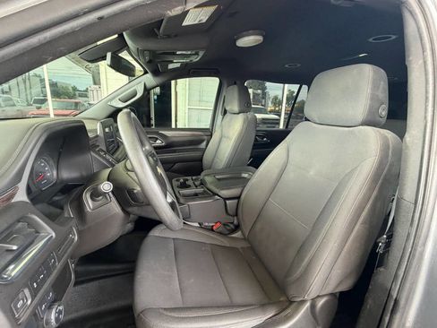 Used 2021 Chevrolet Tahoe 2WD w/ Remote Keyless Entry Package image 5