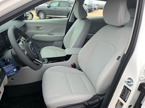New 2026 Hyundai Kona SE image 16