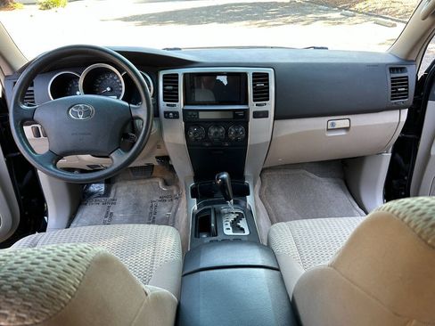 Used 2006 Toyota 4Runner SR5 RWD image 39