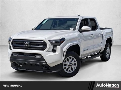 Used 2024 Toyota Tacoma SR5 image 1