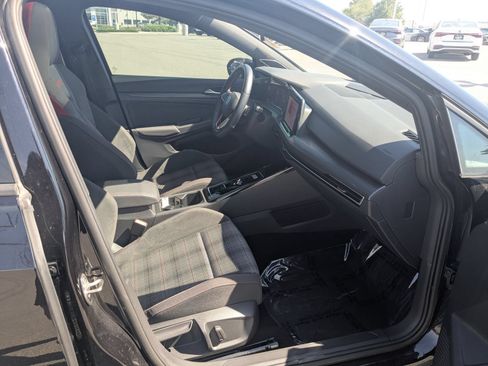 Used 2024 Volkswagen GTI SE FWD image 30