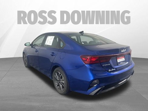Used 2024 Kia Forte LXS w/ LXS Technology Package FWD image 6