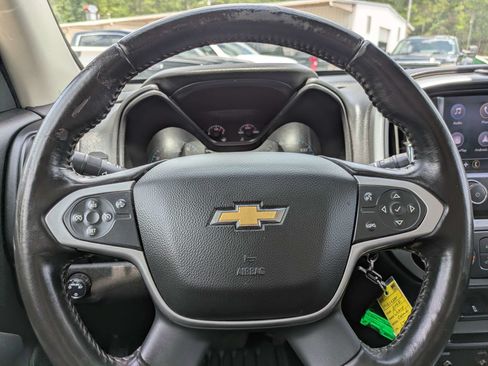Certified 2022 Chevrolet Colorado LT w/ Fleet Safety Package RWD image 16