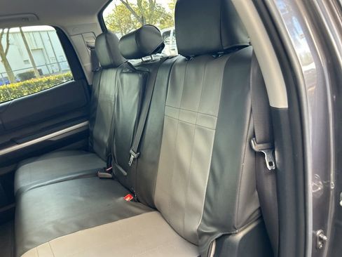 Used 2017 Toyota Tundra SR5 image 34