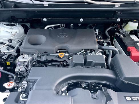 New 2025 Toyota RAV4 XLE image 14